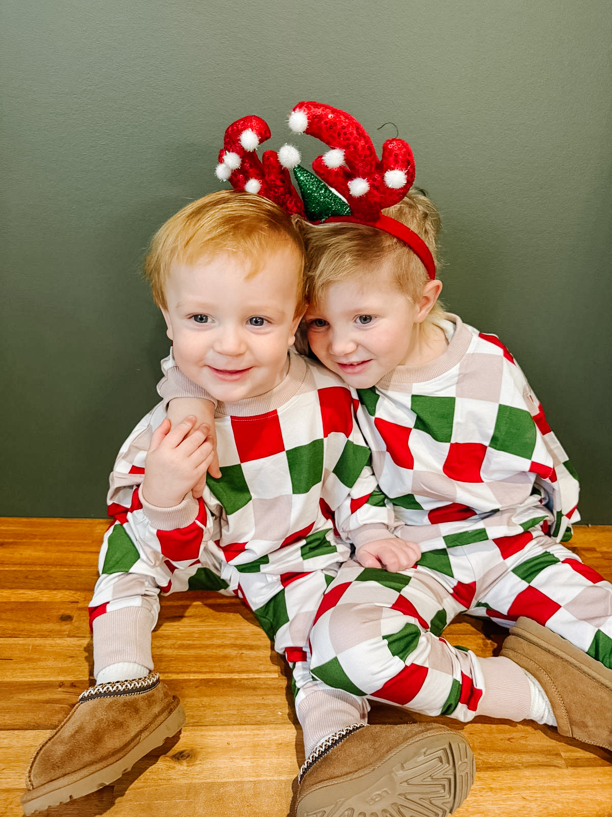 Holiday Checks Jogger Set